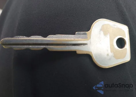 1992 Mazda B2200 Long Bed z USA, uszkodzony, nr VIN JM2UF213XN0258260